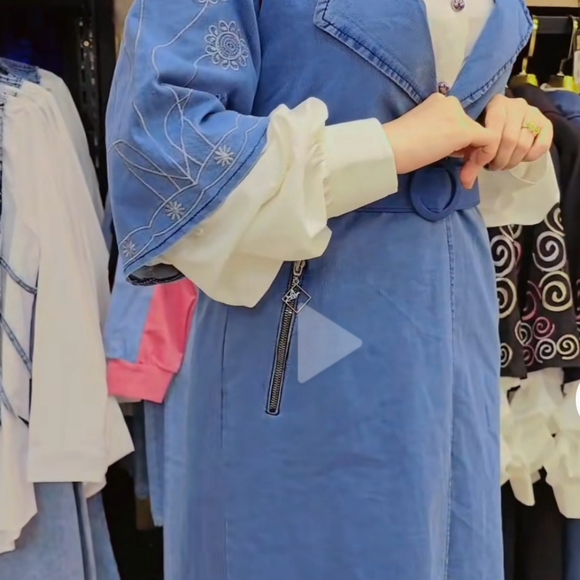 Tunic - Picture 5 of 5